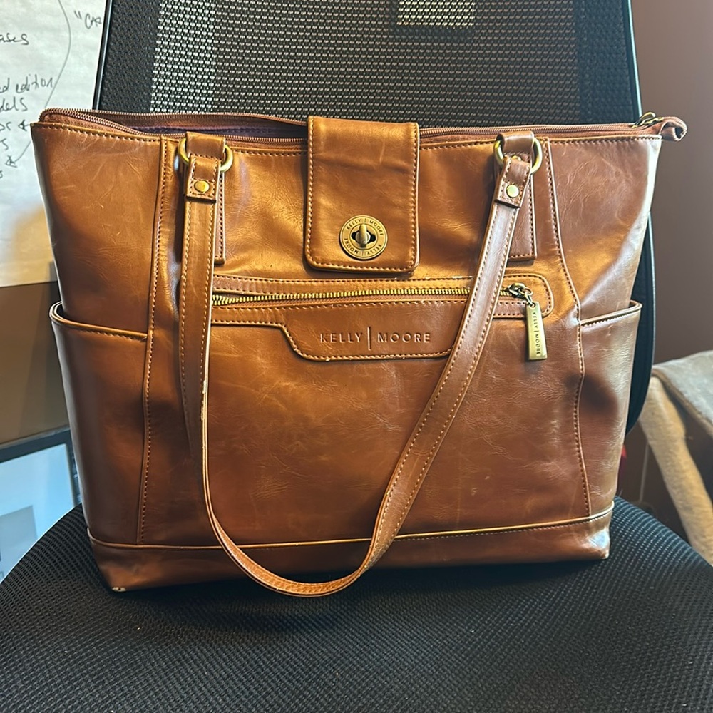 Kelly Moore Bag Esther Shoulder Bag